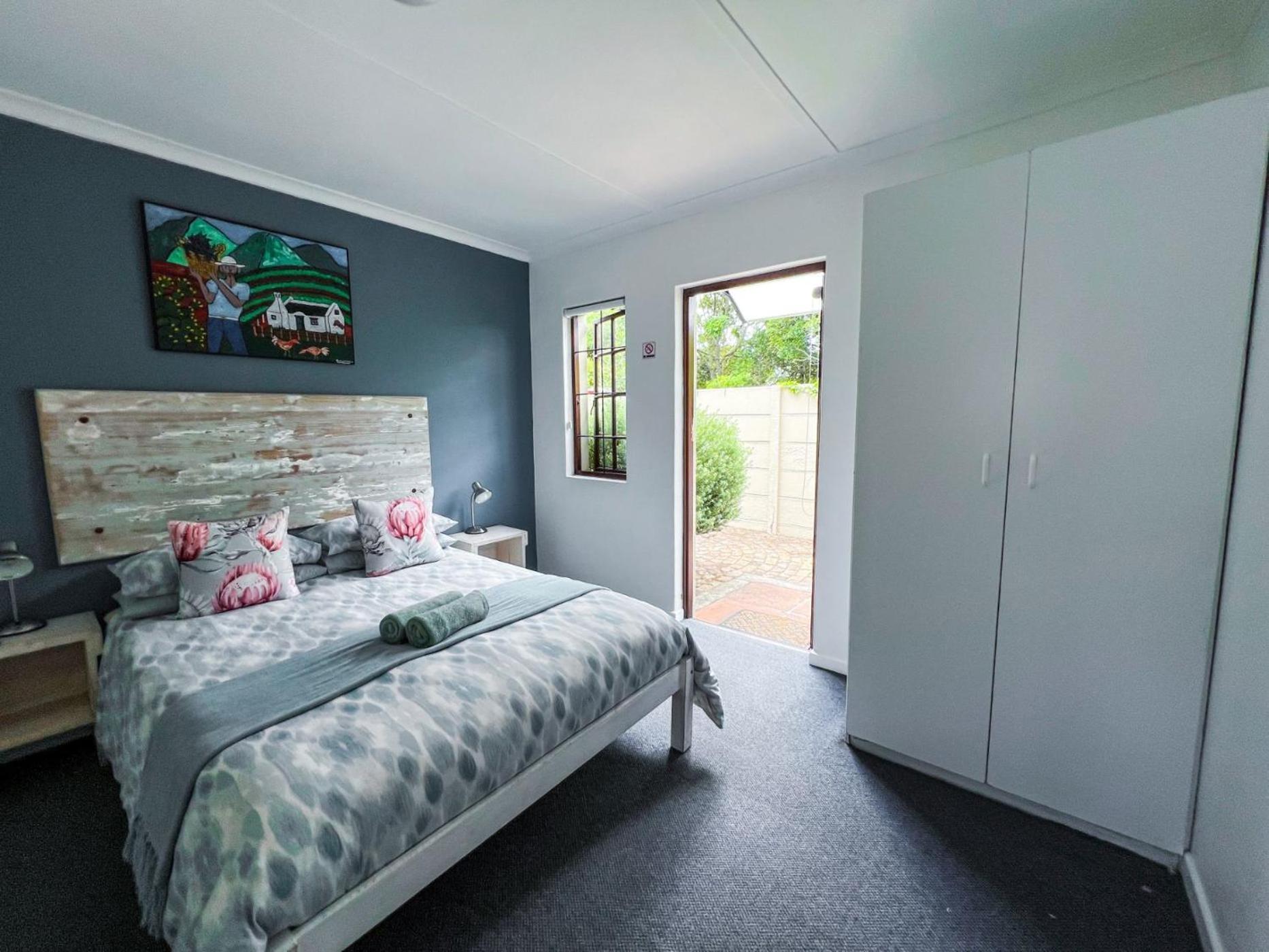 Hermanus Backpackers & Budget Accommodation Εξωτερικό φωτογραφία